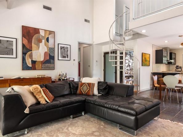 1702 Deerfield DR, Austin TX 78741