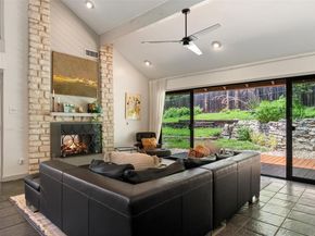 1702 Deerfield DR, Austin TX 78741