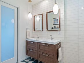 1702 Deerfield DR, Austin TX 78741