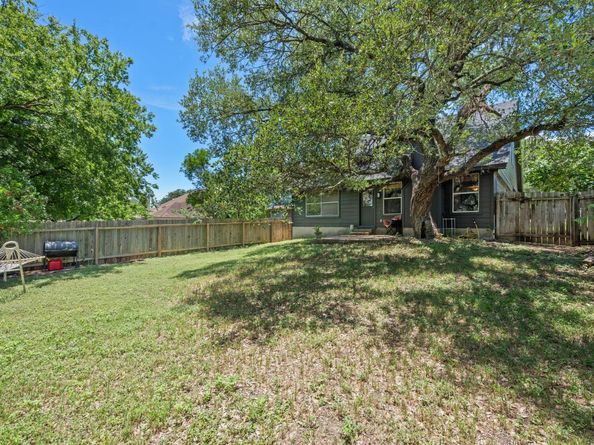 10429 Hess DR, Austin TX 78748