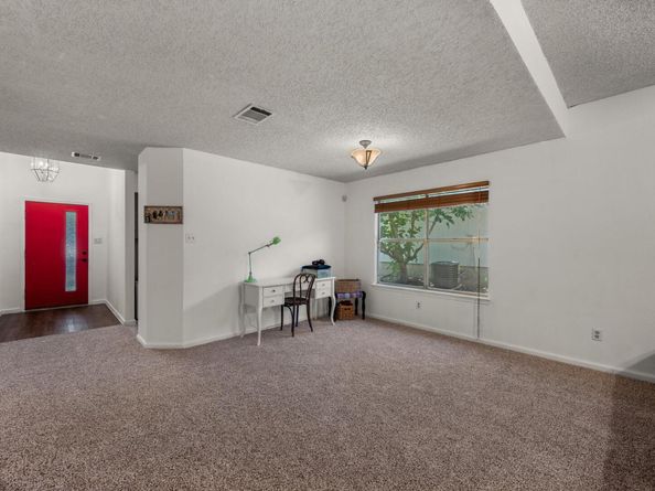 10429 Hess DR, Austin TX 78748