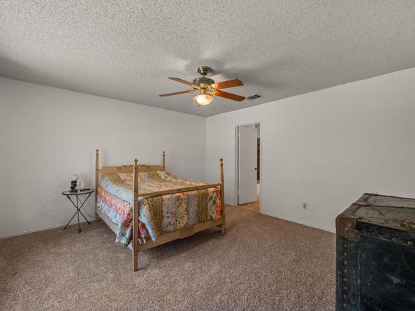 10429 Hess DR, Austin TX 78748