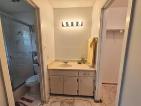 9011 Dorella LN, Austin TX 78736