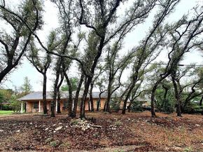 9011 Dorella LN, Austin TX 78736