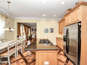 6310 Hermann Lake DR, Houston TX 77021