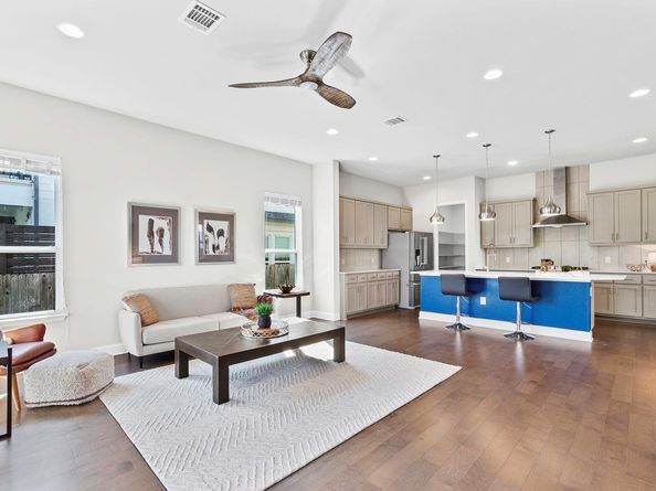 5000 Mandevilla DR, Austin TX 78739