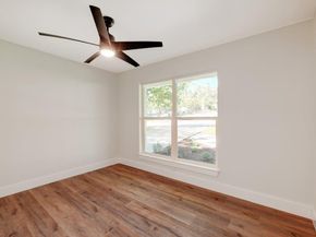 2704 Loyola LN, Austin TX 78723