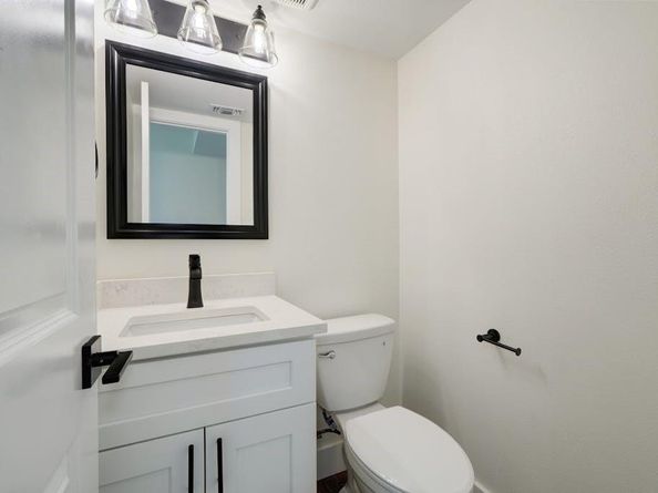 2704 Loyola LN, Austin TX 78723