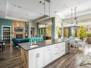 2207 Bowman Ave, Austin TX 78703