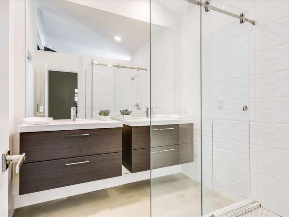 1708 Fair Oaks DR, Austin TX 78745