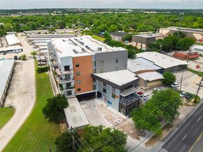 6444 Burnet RD 100, Austin TX 78757