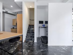 6444 Burnet RD 100, Austin TX 78757