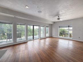 6444 Burnet RD 100, Austin TX 78757