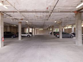 6444 Burnet RD 100, Austin TX 78757