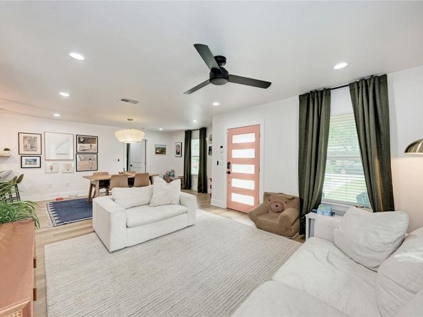 1607 Sweetbriar Ave, Austin TX 78723