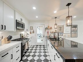1607 Sweetbriar Ave, Austin TX 78723