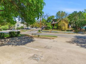 203 E 31st ST 102, Austin TX 78705