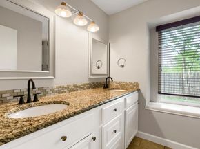 409 Kathleen LN, Leander TX 78641