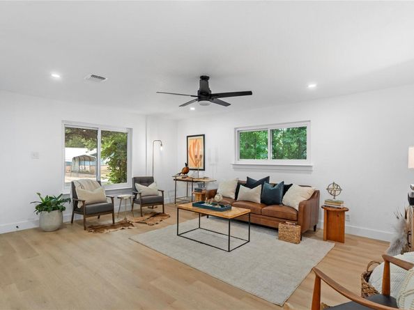 813 Cardiff DR, Austin TX 78745