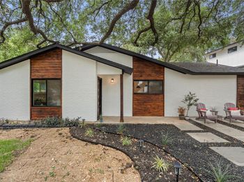 813 Cardiff DR
