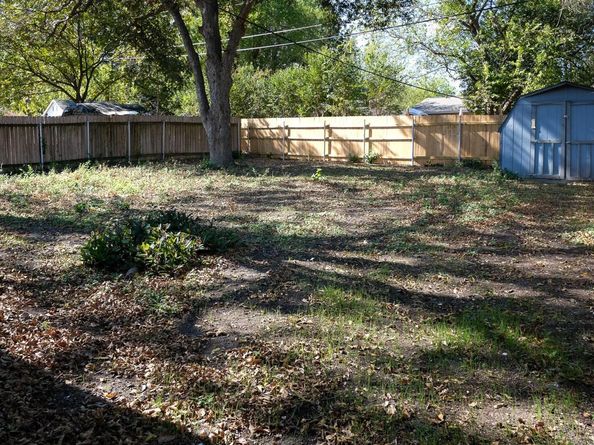 8706 Brookfield DR, Austin TX 78758