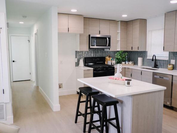 8706 Brookfield DR, Austin TX 78758