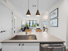 800 Embassy DR 229, Austin TX 78702