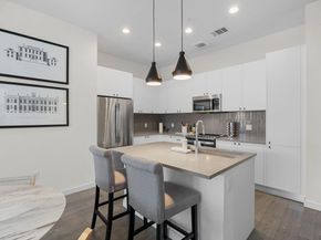 800 Embassy DR 229, Austin TX 78702