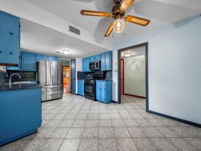 6219 Sunkist LN, Austin TX 78749