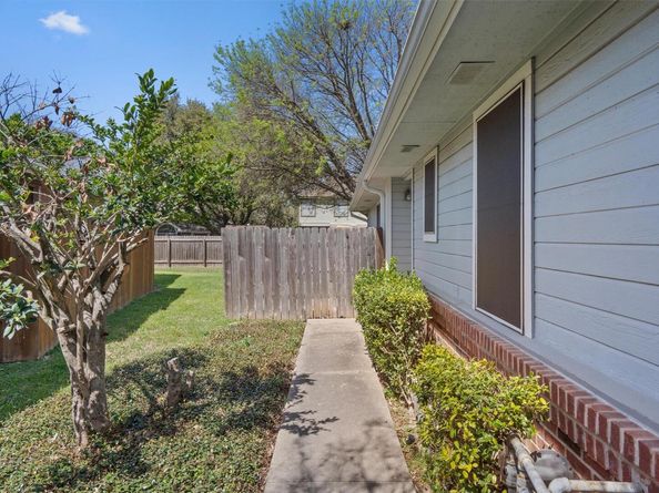 12314 Furrow CV A, Austin TX 78753