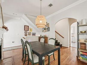 5736 Petty ST, Houston TX 77007