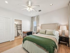 5736 Petty ST, Houston TX 77007