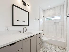 504 Normandy ST A, Austin TX 78745