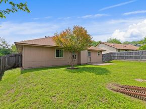 1006 Cresswell DR, Pflugerville TX 78660
