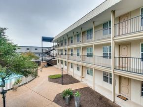 910 Duncan LN 52, Austin TX 78705