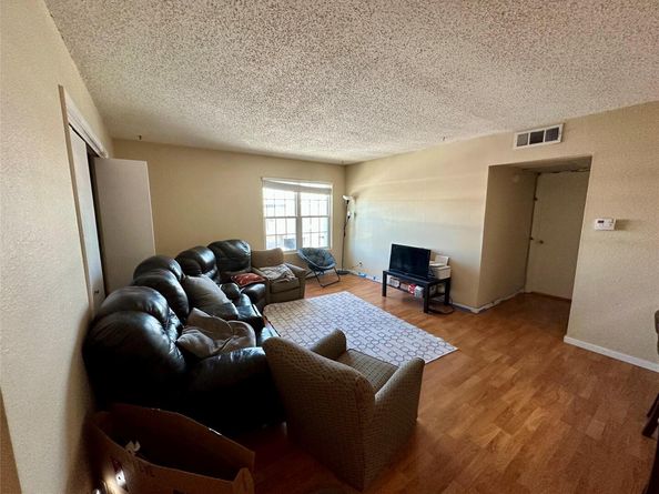 910 Duncan LN 52, Austin TX 78705