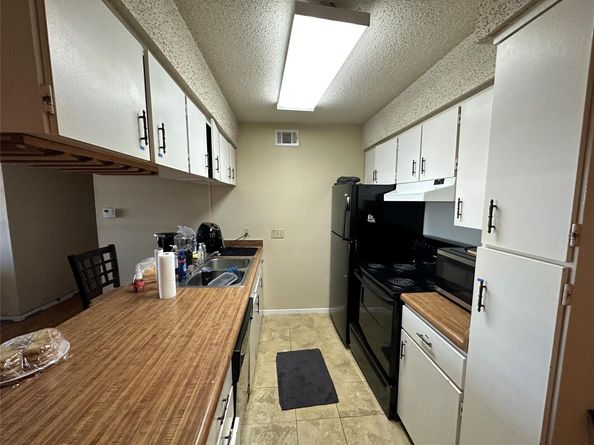 910 Duncan LN 52, Austin TX 78705