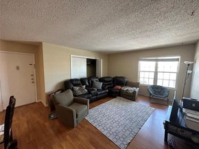 910 Duncan LN 52, Austin TX 78705
