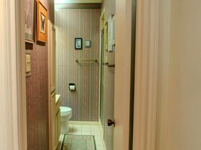 6820 Cypress PT N 6, Austin TX 78746