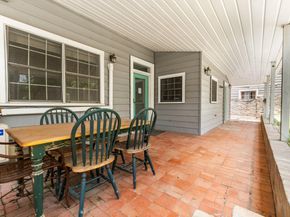 1303 Newfield LN, Austin TX 78703