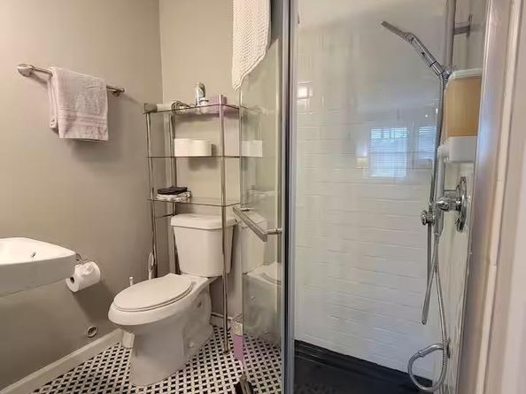 1303 Newfield LN, Austin TX 78703