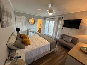 1303 Newfield LN, Austin TX 78703