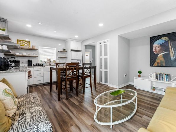 1303 Newfield LN, Austin TX 78703