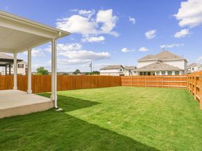 105 Ventura DR, Liberty Hill TX 78642
