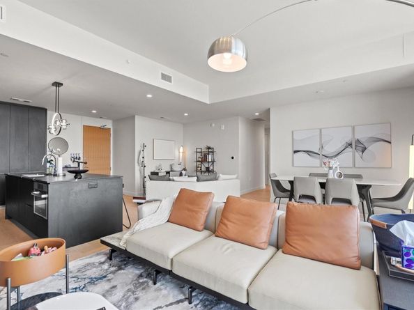 44 East Ave 3402, Austin TX 78701