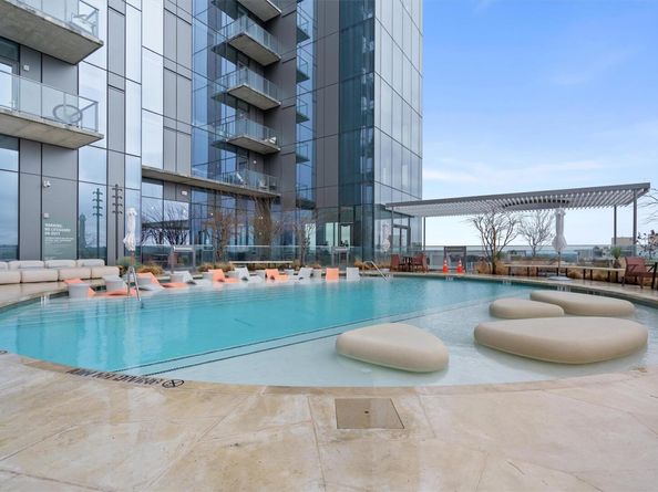 44 East Ave 3402, Austin TX 78701