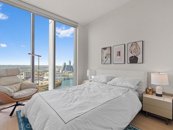 44 East Ave 3402, Austin TX 78701