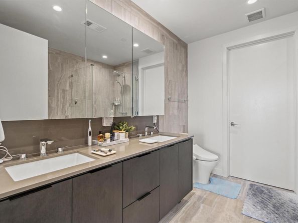 44 East Ave 3402, Austin TX 78701