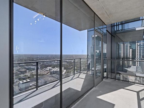 44 East Ave 3402, Austin TX 78701
