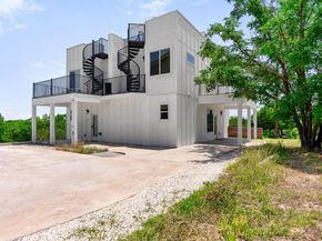 2108 Rosewood Avenue A, Austin TX 78702